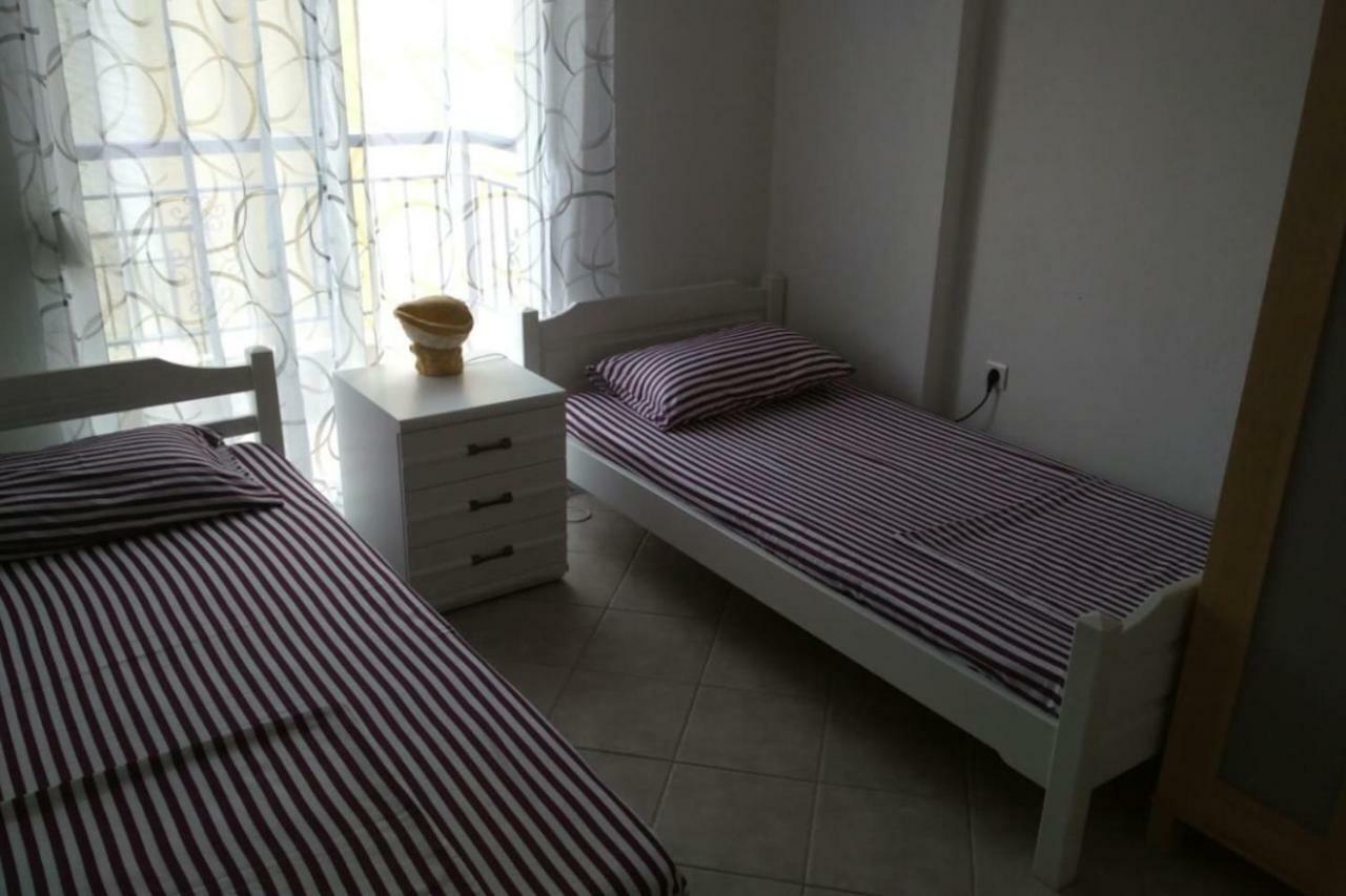 Posidi Holidays Apartments Kalandra エクステリア 写真